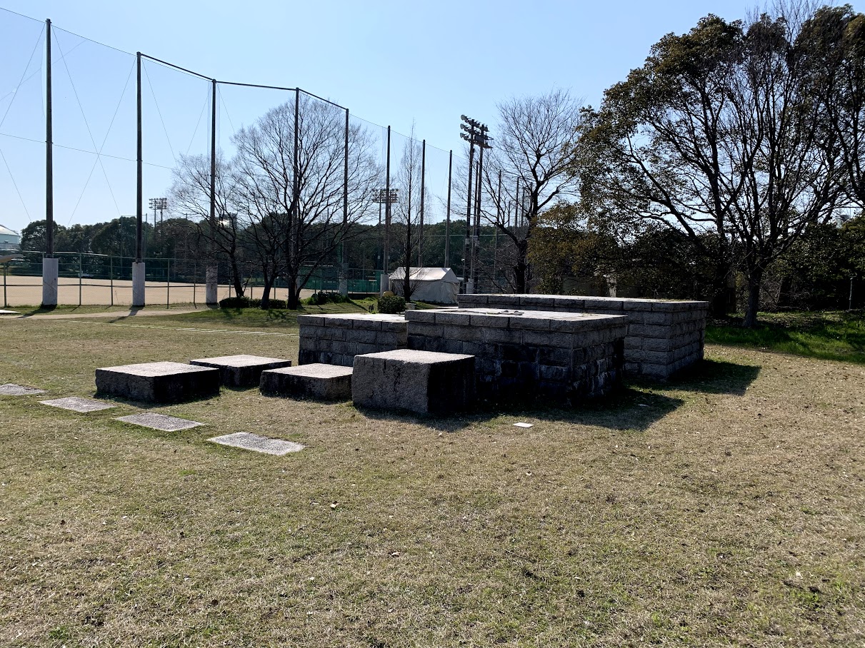 灘浜公園 石